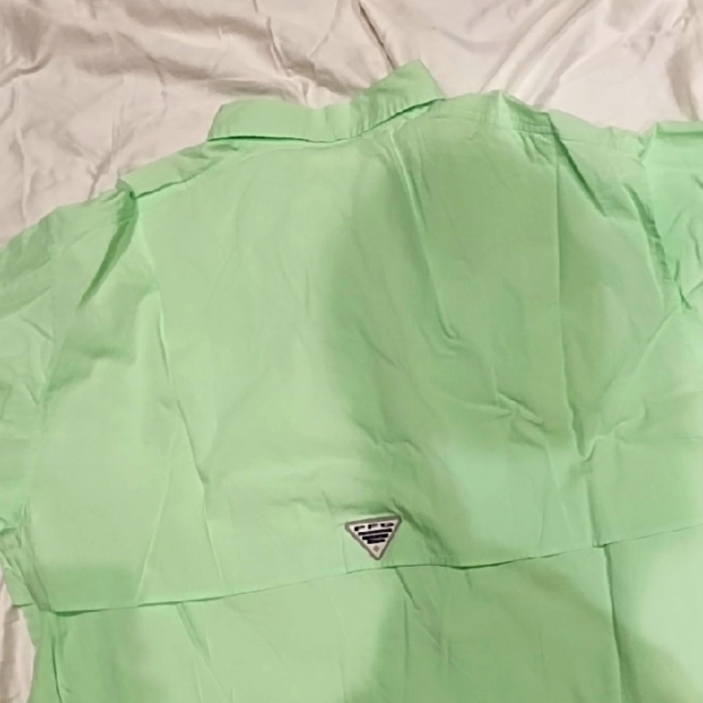 Columbia Mint Green Shirt XL New